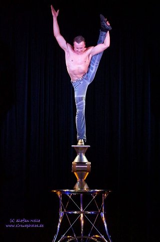 0202NTH2013(c)Stefan Nolte www.circusphotos.de resized